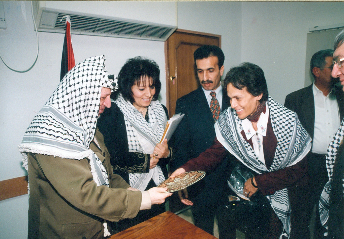 Yaser Arafat'ın Türk halkına bugün için de mesajı - Resim: 1