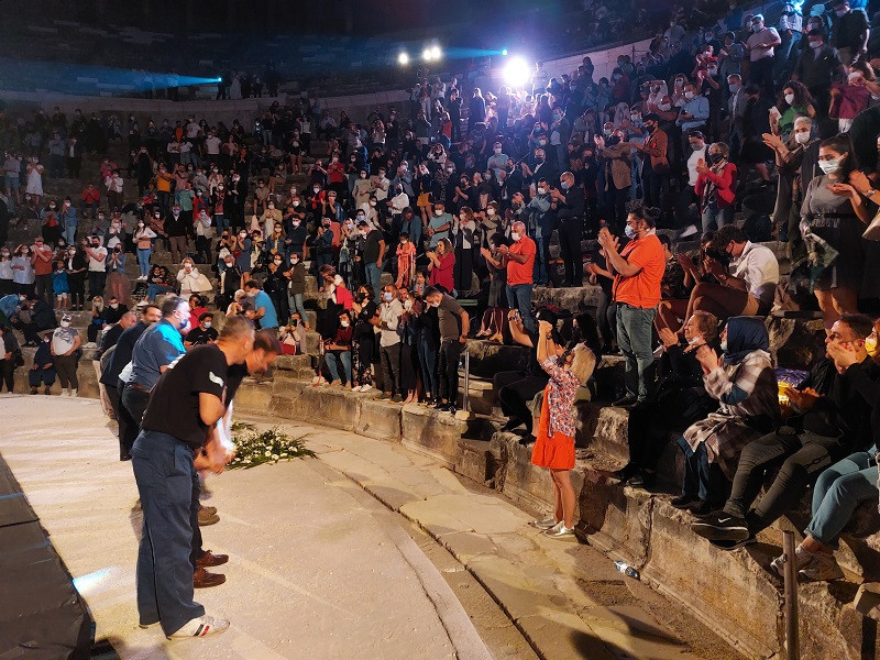 Yunus Emre Aspendos’ta perde açtı - Resim: 1