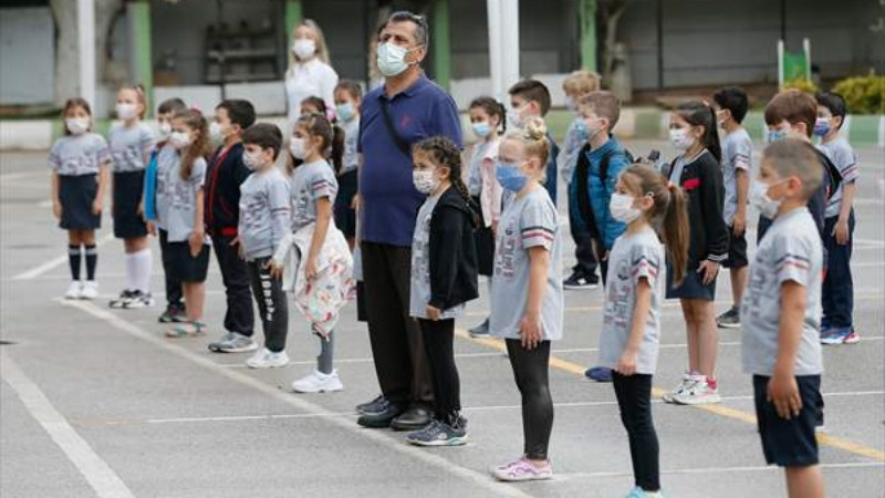 ilkokul öğrencileri okullarına kavuştu - Resim: 1