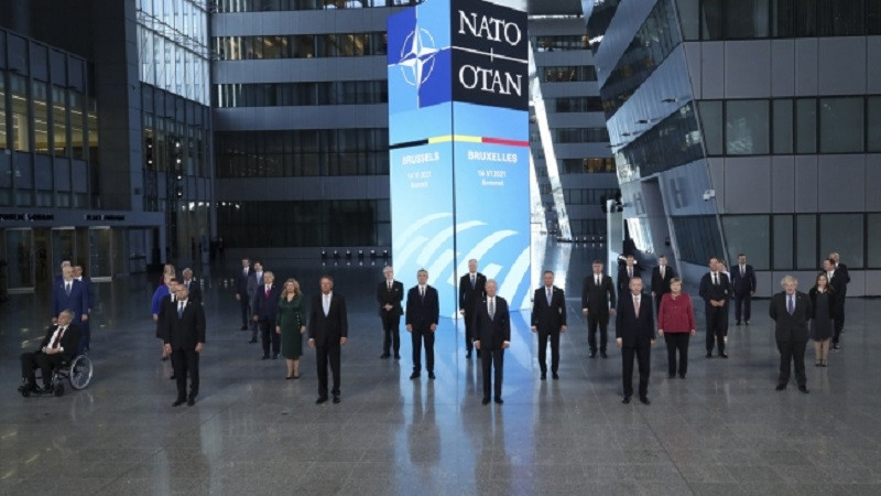 Cumhurbaşkanı Erdoğan NATO Zirvesi'nde: Kritik görüşmeler - Resim: 4