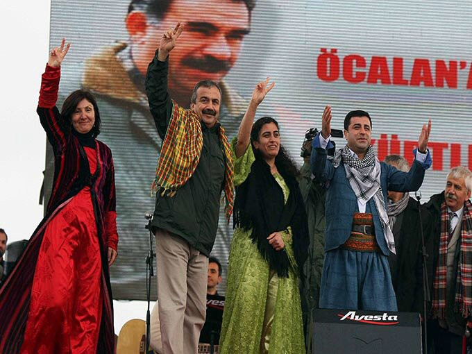 HDP'nin kapatılmasına bir adım daha: İddianame oybirliğiyle kabul edildi - Resim: 2