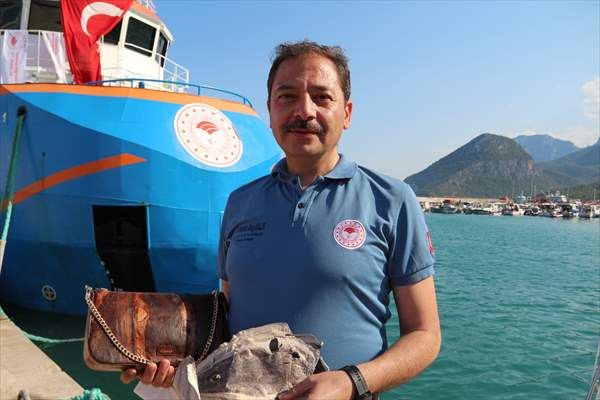 Tarım ve Orman Bakanlığı harekete geçti: Derisi ve zehri sanayide kullanılacak - Resim: 1