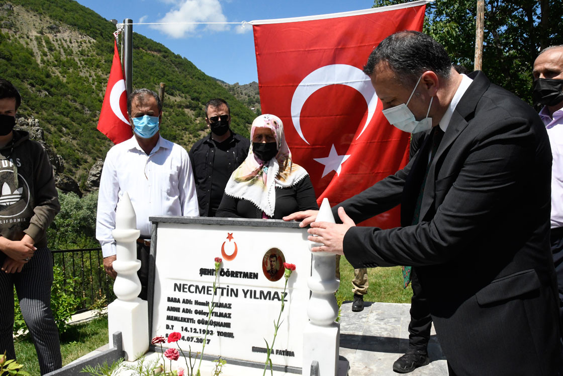 Şehit öğretmen Necmettin Yılmaz unutulmadı - Resim: 1