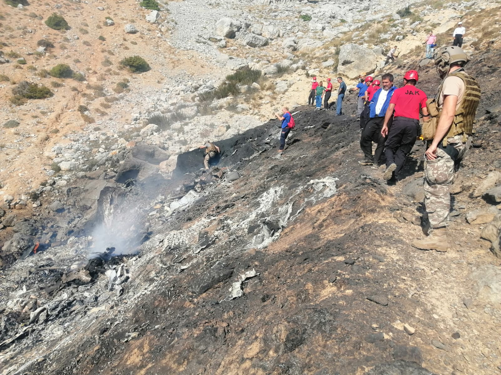 Kahramanmaraş'ta yangın söndürme uçağı düştü - Resim: 3