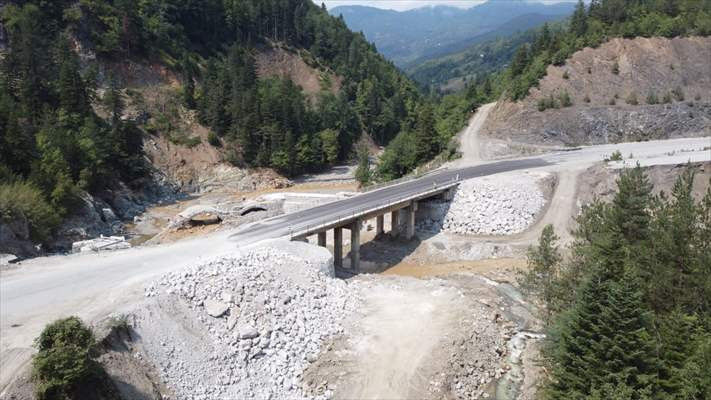 Selden etkilenen Kastamonu'da ulaşım seferberliği sürdürülüyor - Resim: 3