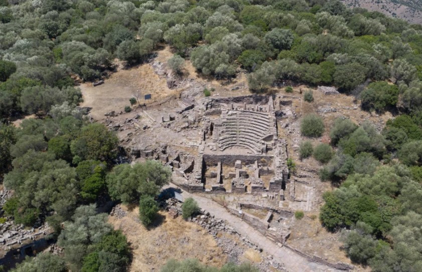 Aigai Antik Kenti'nde merak uyandıran parmak izleri - Resim: 1