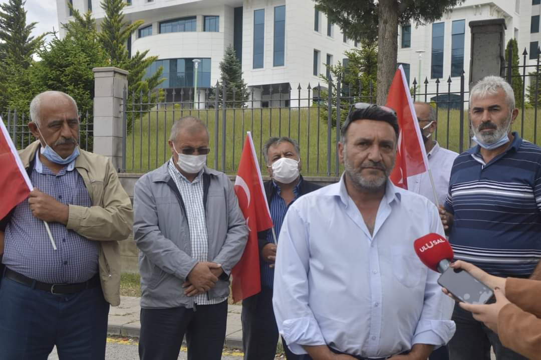 Tarlasını sürerken traktörünü haczettiler - Resim: 2