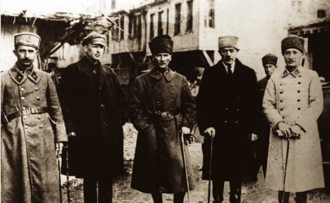 Atatürk Afganistan cephesinde-1: Hemdert olan milletlerin birliği - Resim: 2