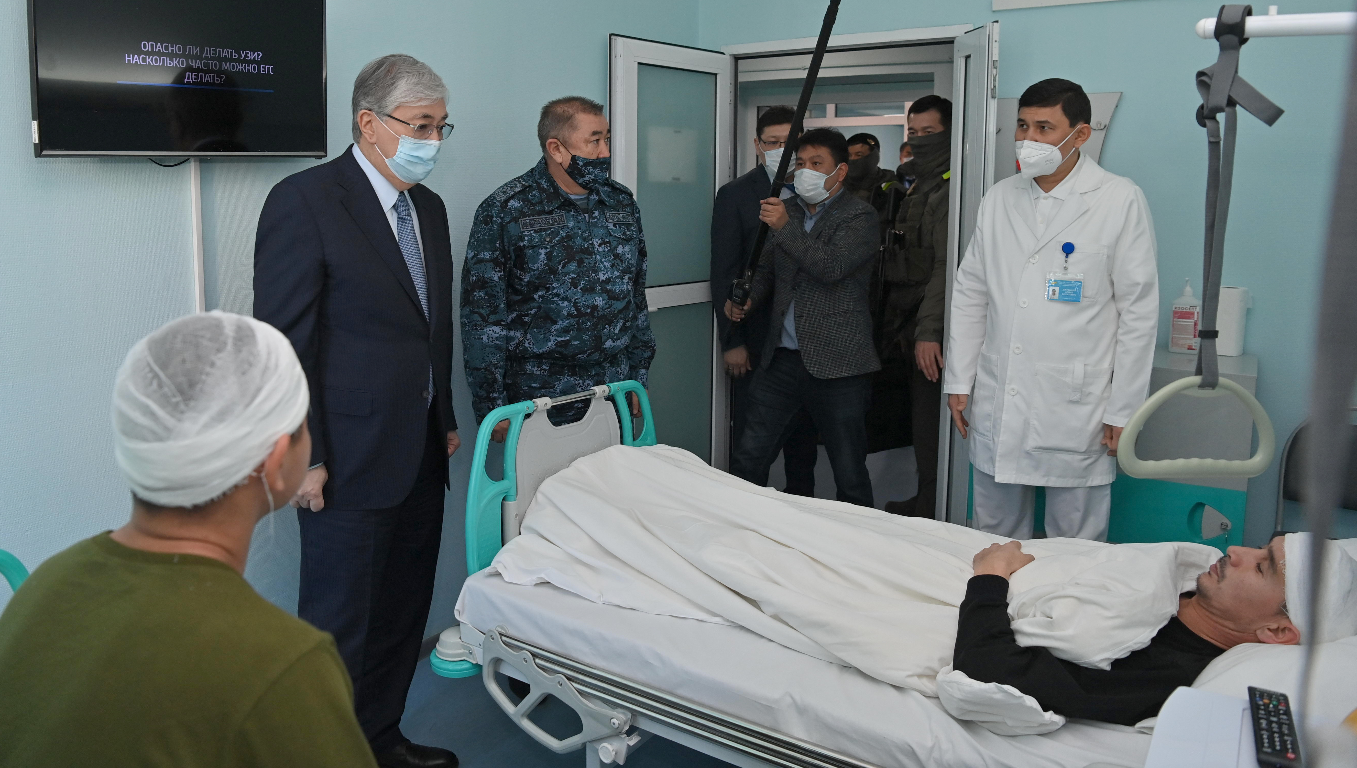Kazakistan Devlet Başkanı Tokayev Almatı'da - Resim: 2