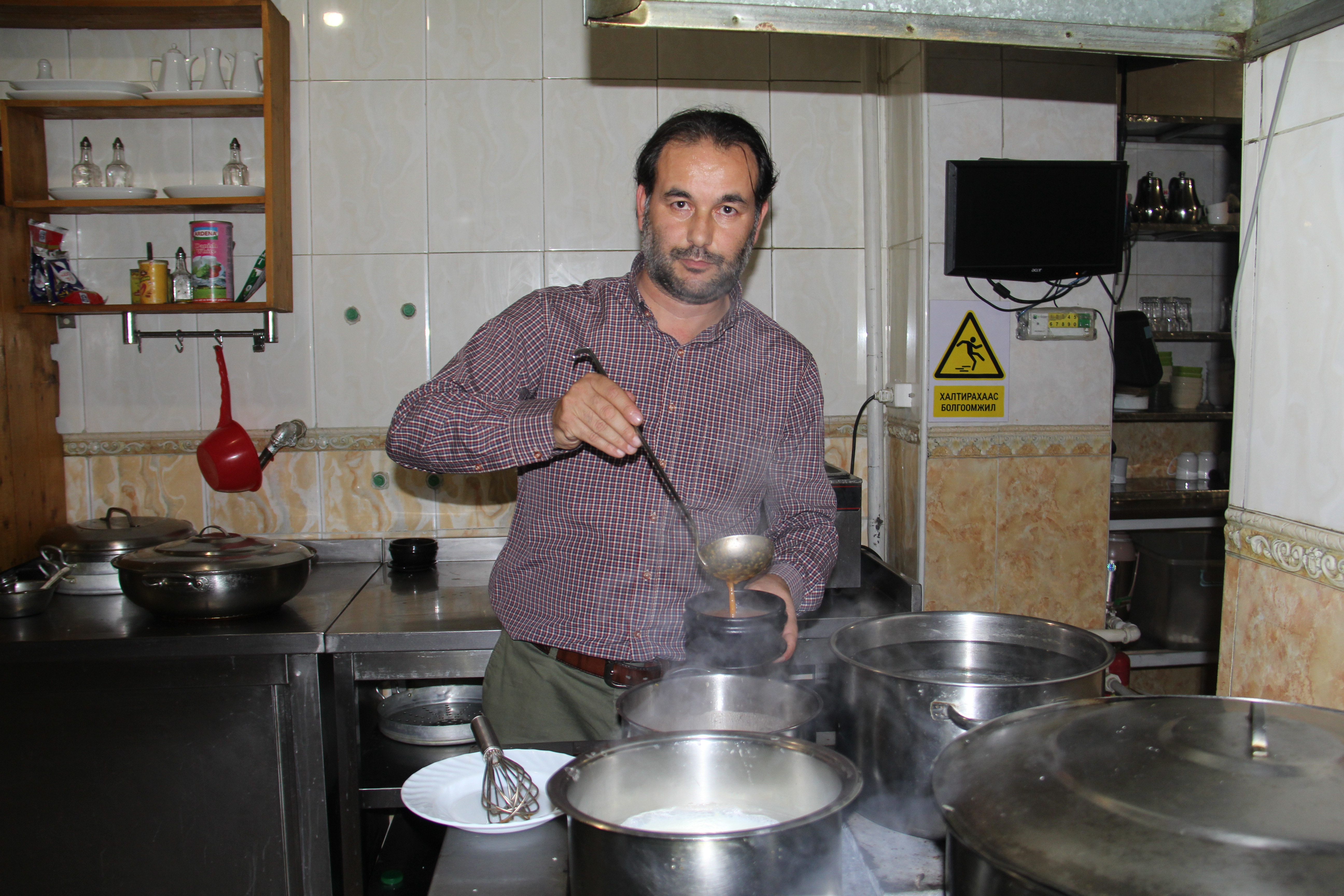 Denizlili aşçı Moğolistan’da açtığı lokantayla Türk mutfağını sevdiriyor - Resim: 1