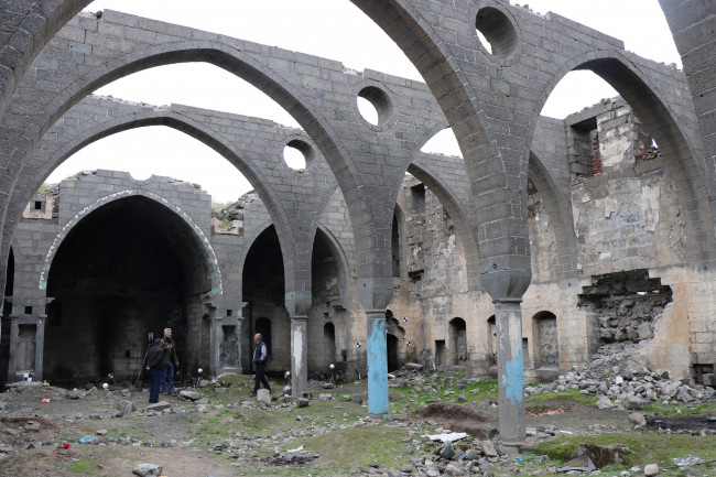 Diyarbakır'da 500 yıllık kilise restore edilecek - Resim: 2