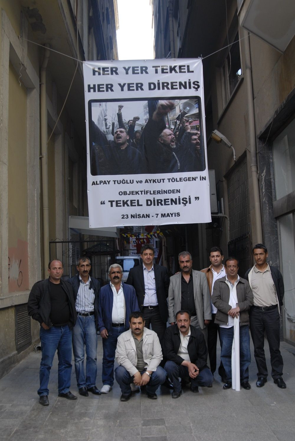 Fotoğraflarla konuşan bina