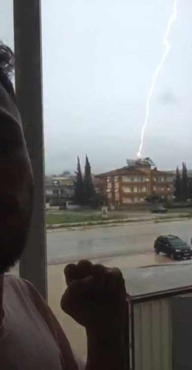 "Şimşek çakacak" dedi... Sosyal medyada hızla yayıldı!