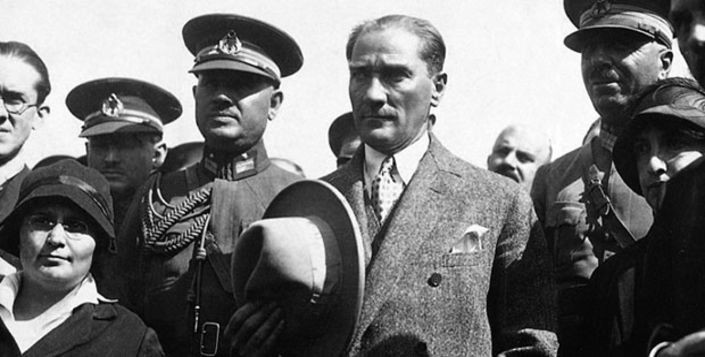 Atatürk'ü her seferinde ağlatan türkü neydi? - Resim: 3