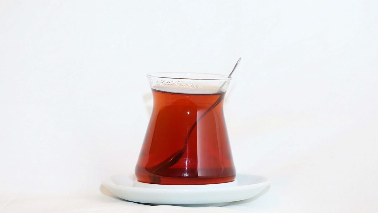 Canan Karatay çay ne zaman içilmeli? Yemek yedikten kaç saat sonra çay içilmeli? Yemekten hemen