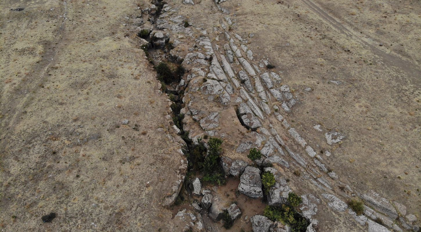 Dünyanın gözbebeği olmaya aday antik kent hızla tahrip oluyor - Resim: 5