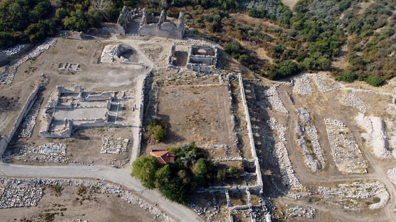 Tlos Antik Kenti'nde bölgenin tarihine ışık tutacak veriler elde edildi - Resim: 10