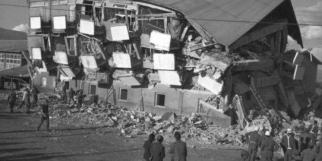 Cumhuriyet tarihindeki en büyük depremler Yaşamı etkilediler Düzce