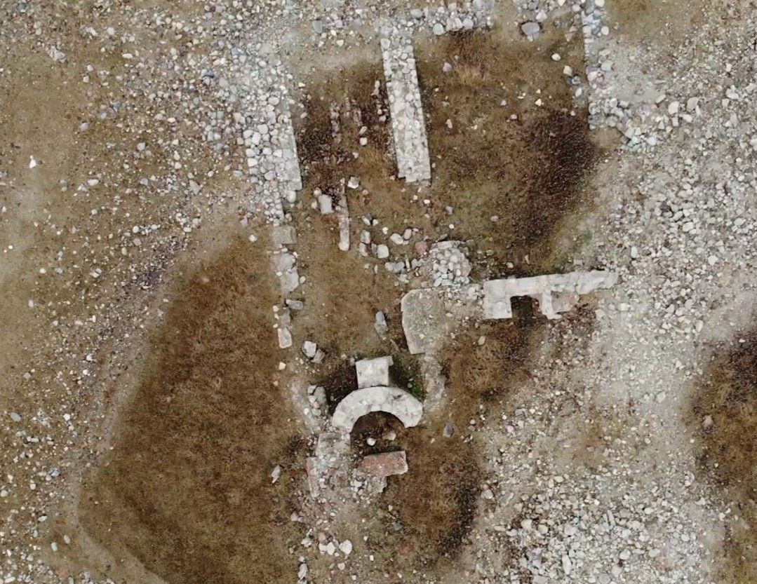 Su seviyesi düştü! Bin 500 yıllık hamam ve kilise kalıntıları ortaya çıktı - Resim: 7