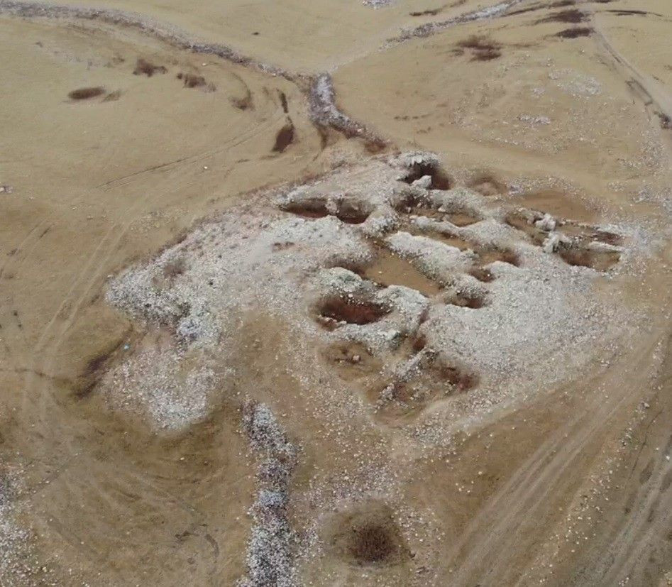 Su seviyesi düştü! Bin 500 yıllık hamam ve kilise kalıntıları ortaya çıktı - Resim: 5