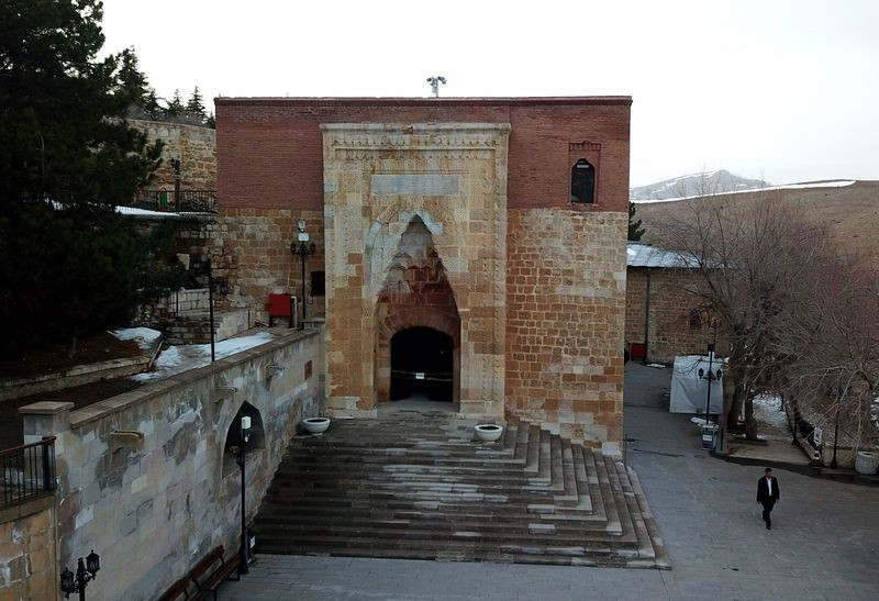 Eshab-ı Kehf Külliyesi depremi hasarsız atlattı - Resim: 2