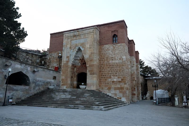 Eshab-ı Kehf Külliyesi depremi hasarsız atlattı - Resim: 4