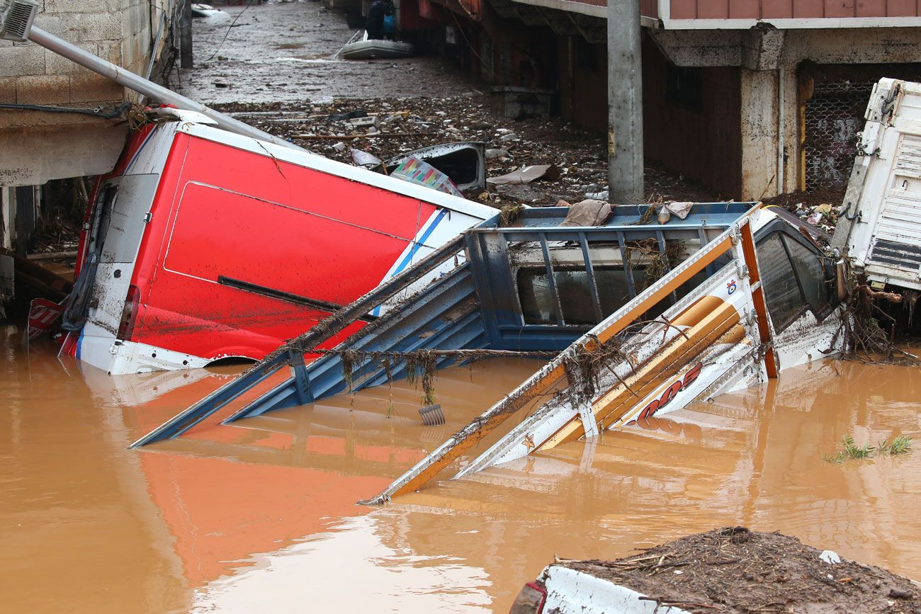 Şanlıurfa'da yaşanan sel felaketi fotoğraflarda - Resim: 14