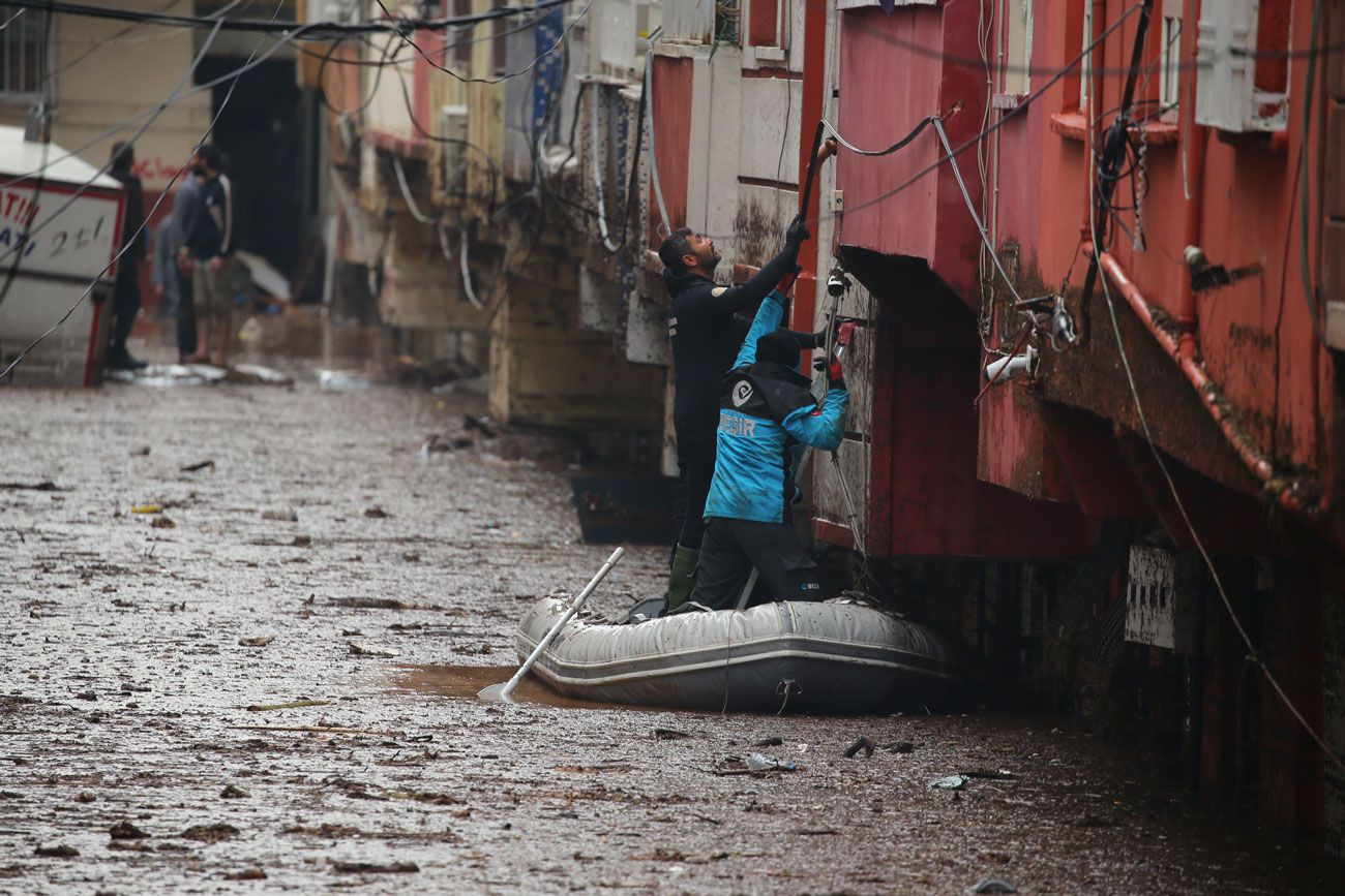 Şanlıurfa'da yaşanan sel felaketi fotoğraflarda - Resim: 13