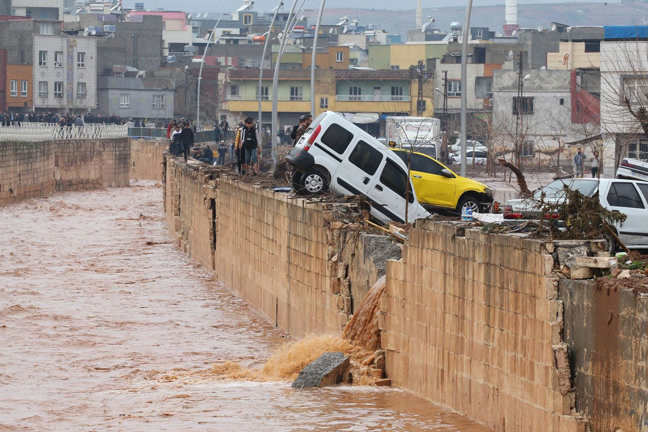 Şanlıurfa'da yaşanan sel felaketi fotoğraflarda - Resim: 19
