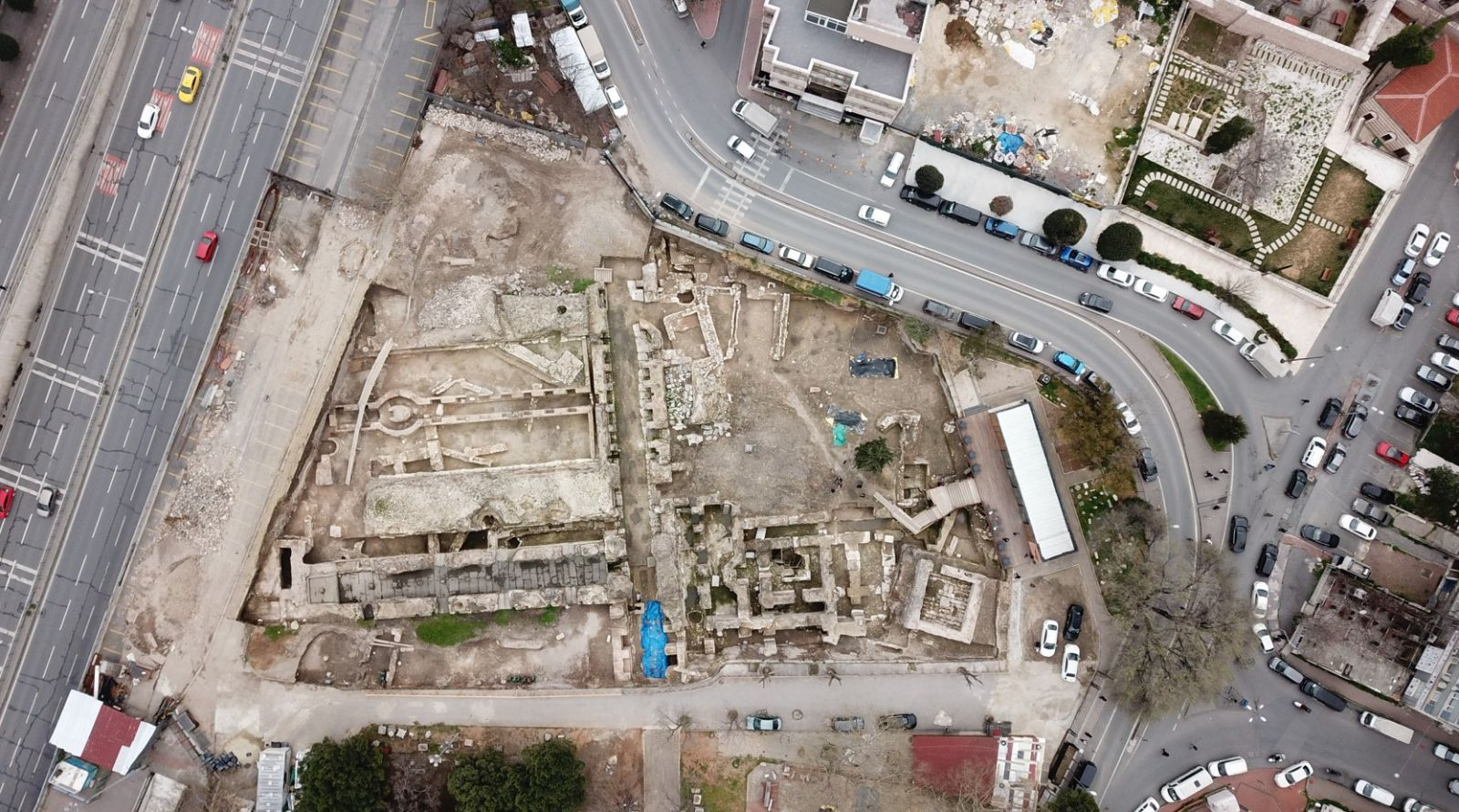 İstanbul'un göbeğinde bulundu! Roma Dönemi'ne ait heykel arkeologları heyecanlandırdı - Resim: 9