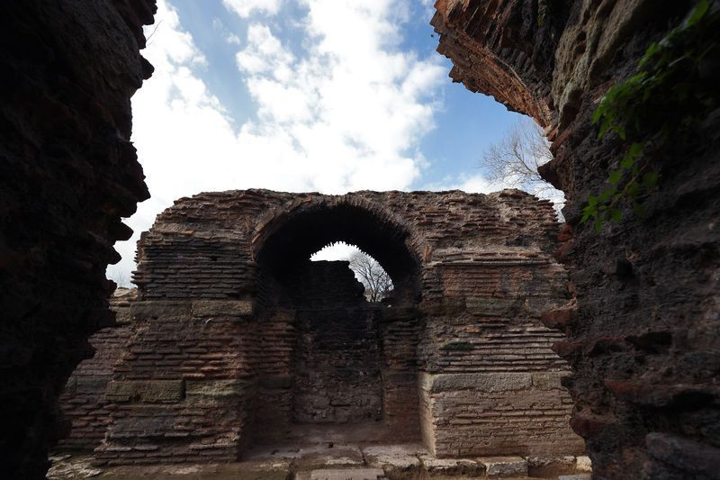 İstanbul'un göbeğinde kazılıyor: 1500 yıllık Aziz Polieuktos Kilisesi - Resim: 4
