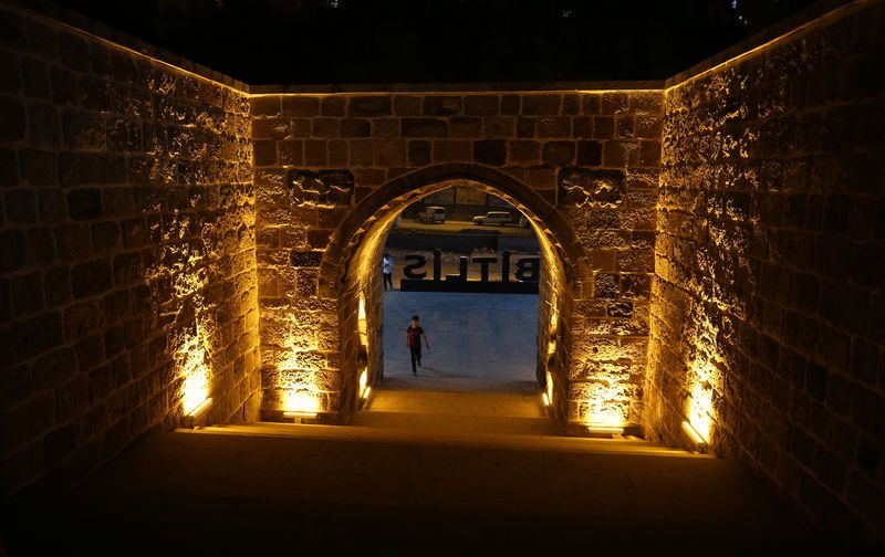 Bitlis'in tarihi dokusu "Dere Üstü Kentsel Dönüşüm Projesi" ile ortaya çıkarılıyor - Resim: 21