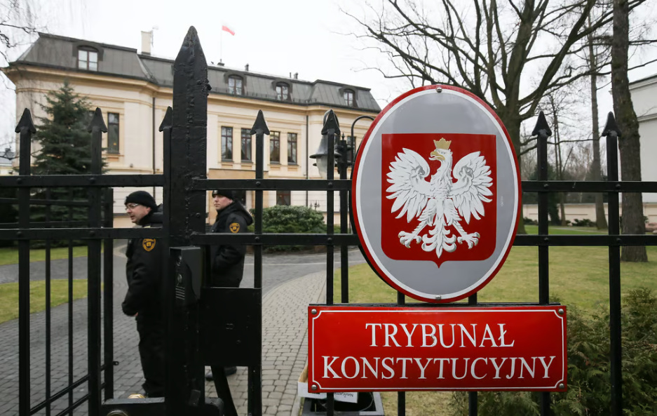 Polonya'da yargı-hükümet savaşı: Başbakan Tusk darbeyle suçlanıyor - Resim : 2